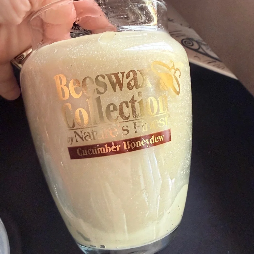 Nature's Finest Beeswax Collection Jar Candle 16oz Cucumber Honeydew New Lid